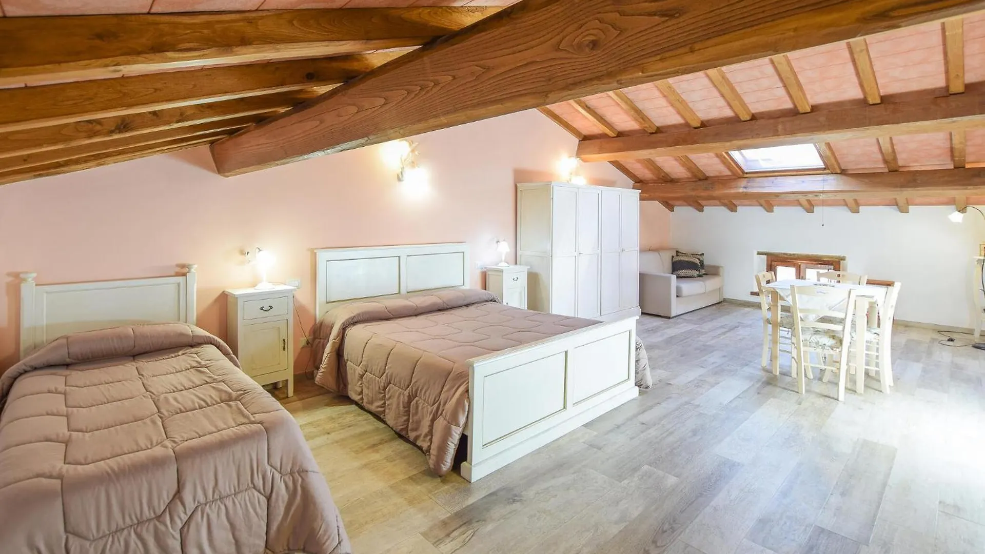Amazing Home In Pian Del Ponte With Wi-Fi Serravalle