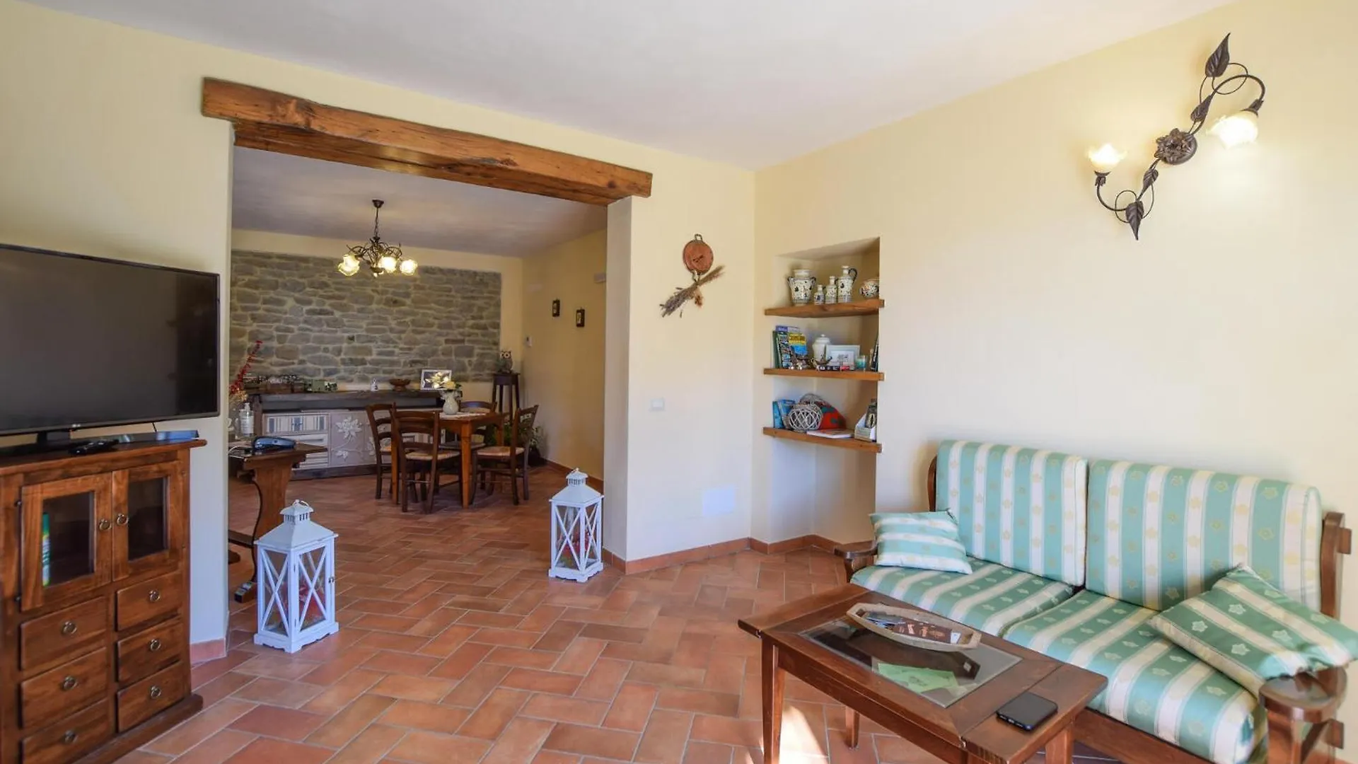 Amazing Home In Pian Del Ponte With Wi-Fi Serravalle  Holiday home Serravalle (Bibbiena)