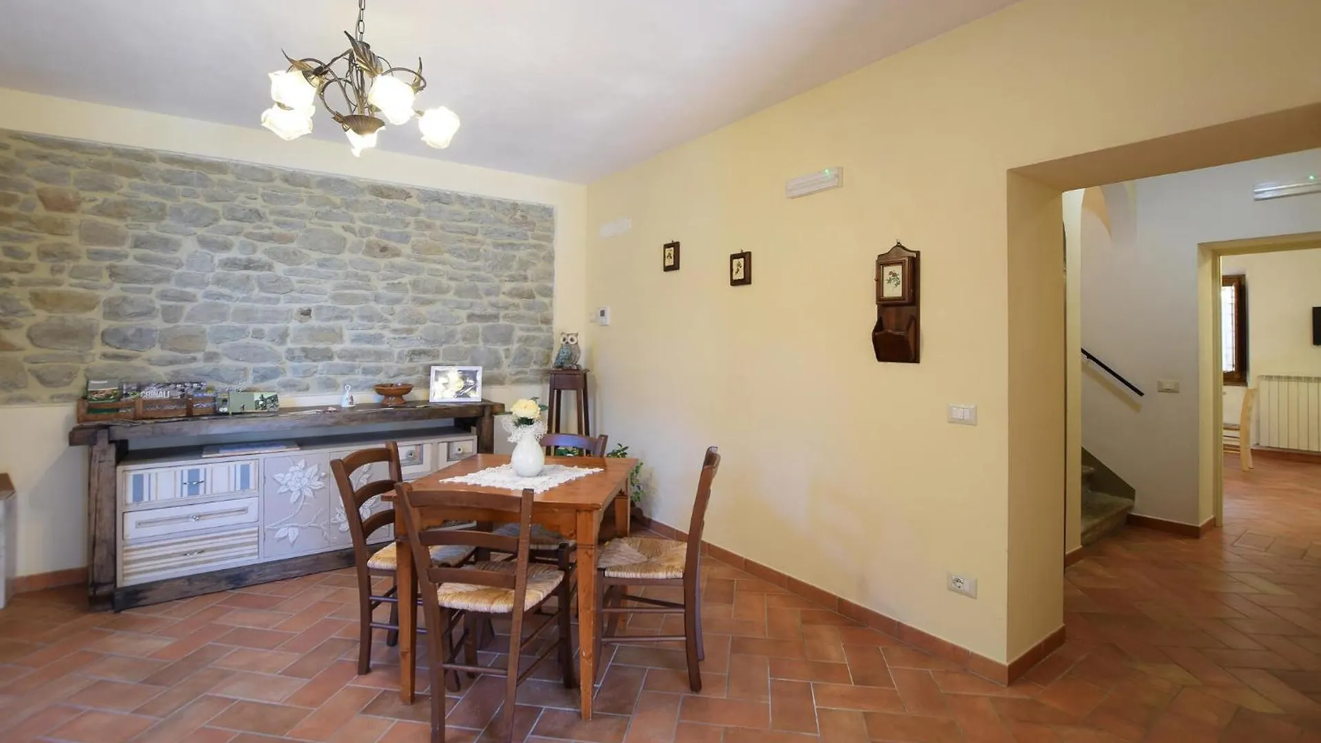 Amazing Home In Pian Del Ponte With Wi-Fi Serravalle  0*, Serravalle (Bibbiena) Italy